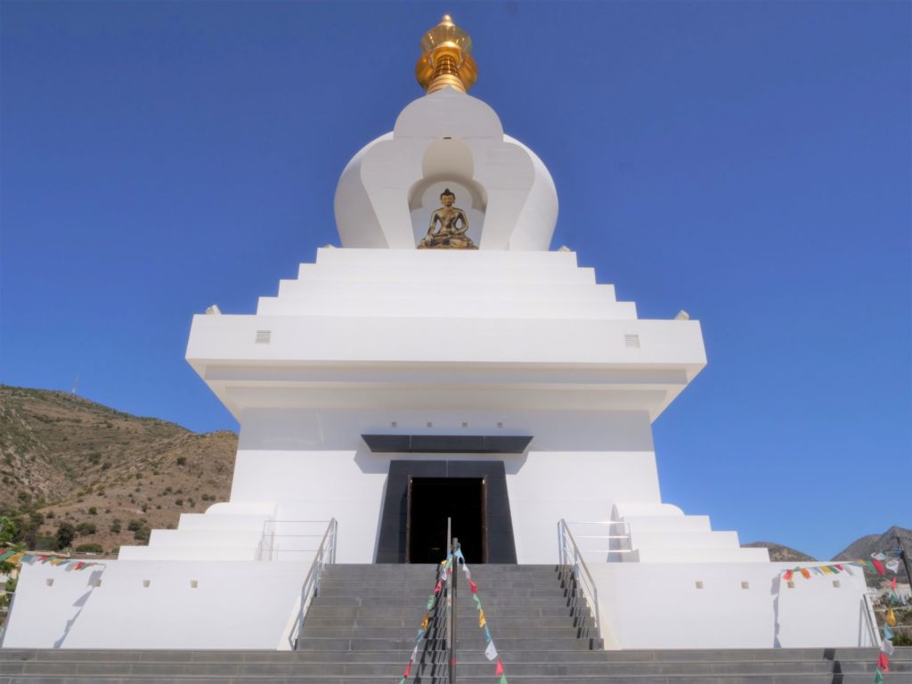 benalmadena stupa buddy