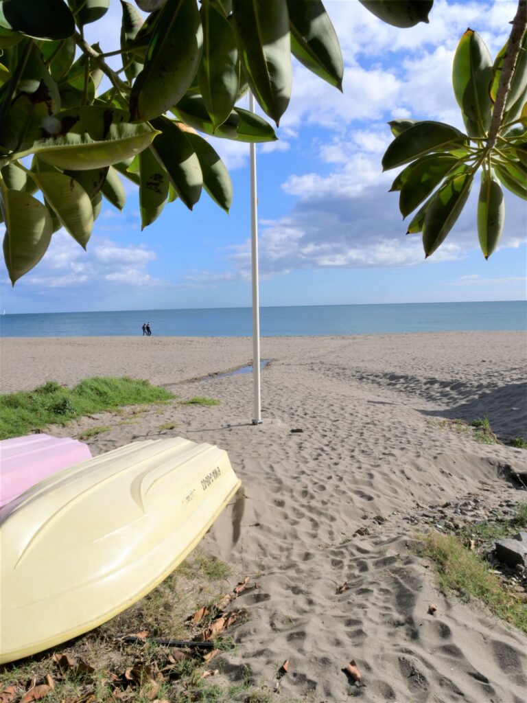 plaże w Benalmadenie